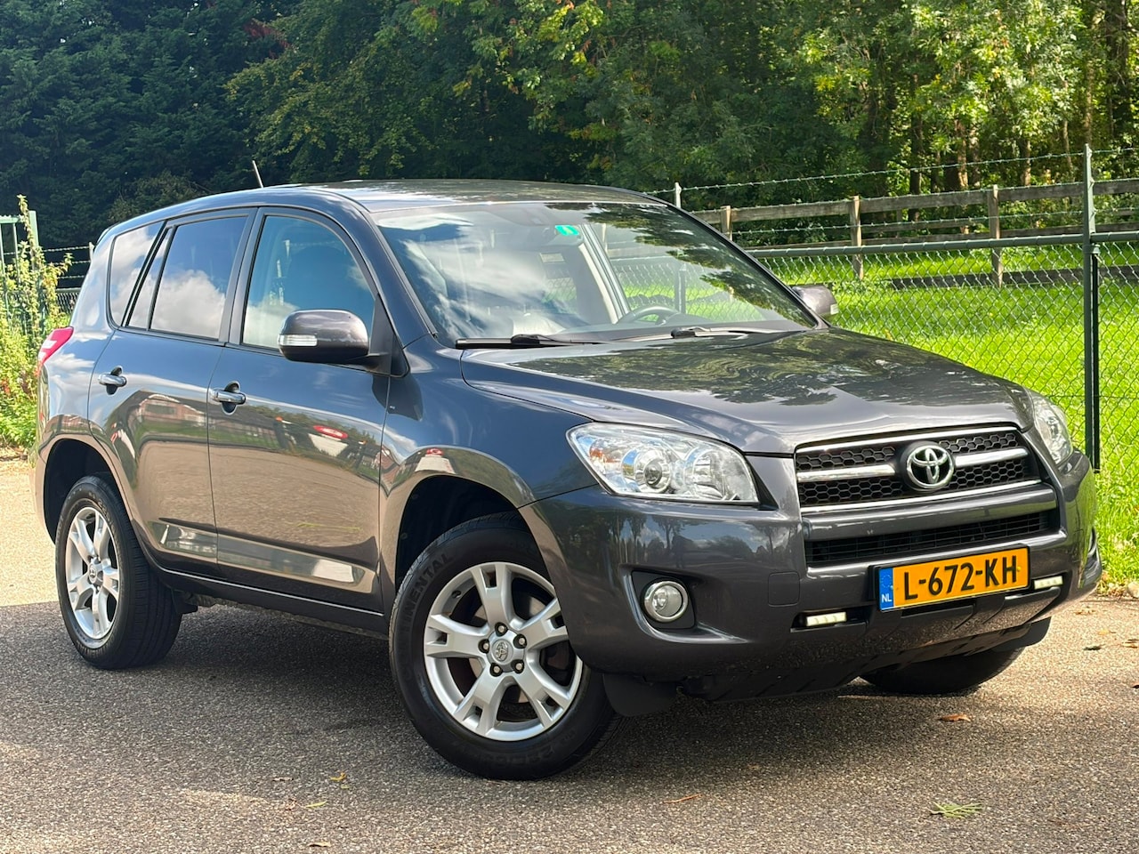 Toyota RAV4 - 2.0 VVTi Executive Business /Automaat/Navi/Camera/ - AutoWereld.nl