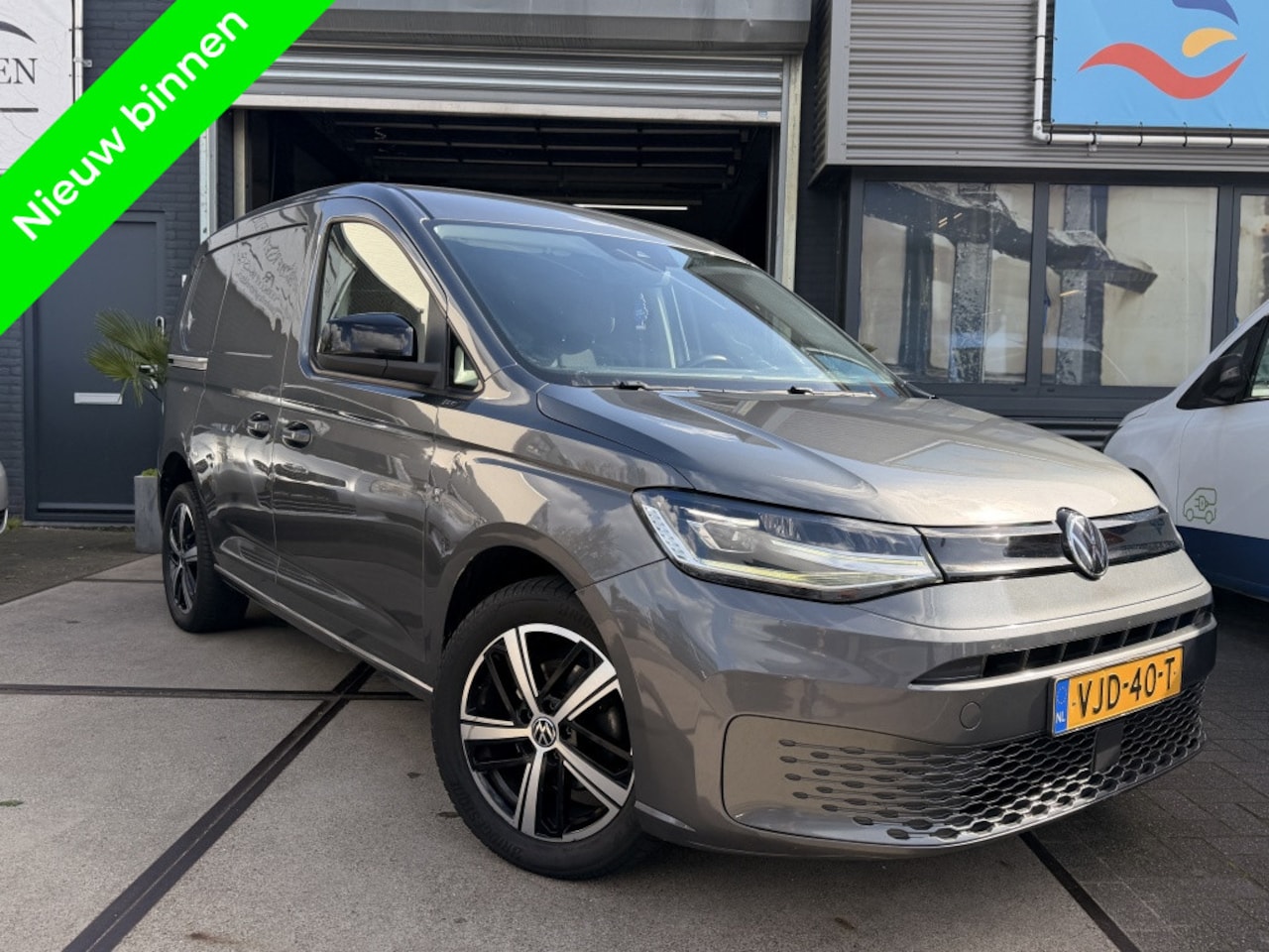 Volkswagen Caddy Cargo - 2.0 TDI 1st Edition ACC Virtual Dodehoek! Inruil mogelijk! - AutoWereld.nl
