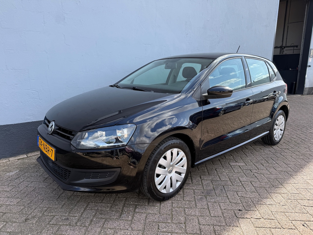 Volkswagen Polo - 1.2-12V Comfortline 5-Deurs - Airco - AutoWereld.nl