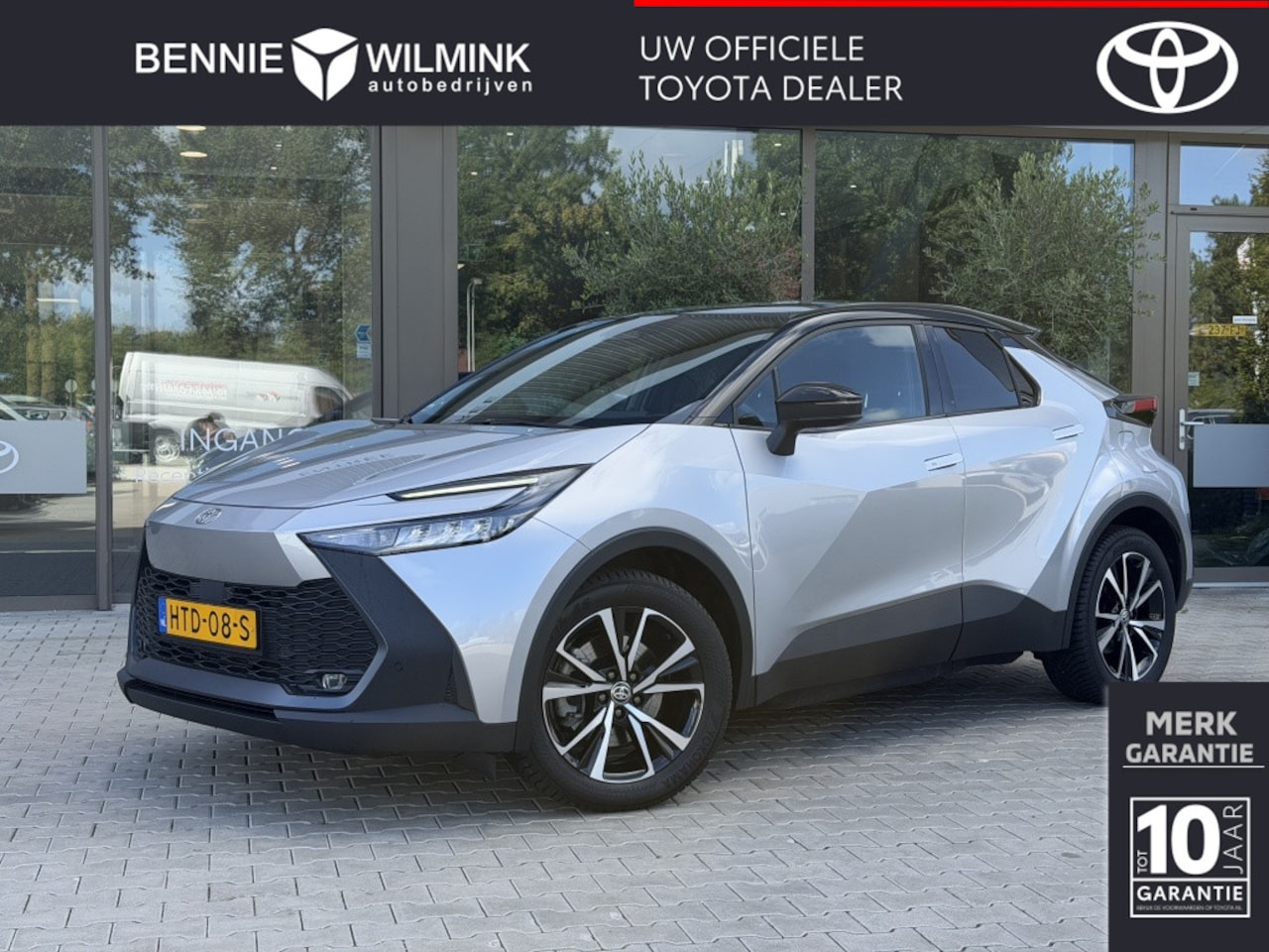 Toyota C-HR - 2.0 PHEV 220 Dynamic Bi-Tone | All Seasons | - AutoWereld.nl