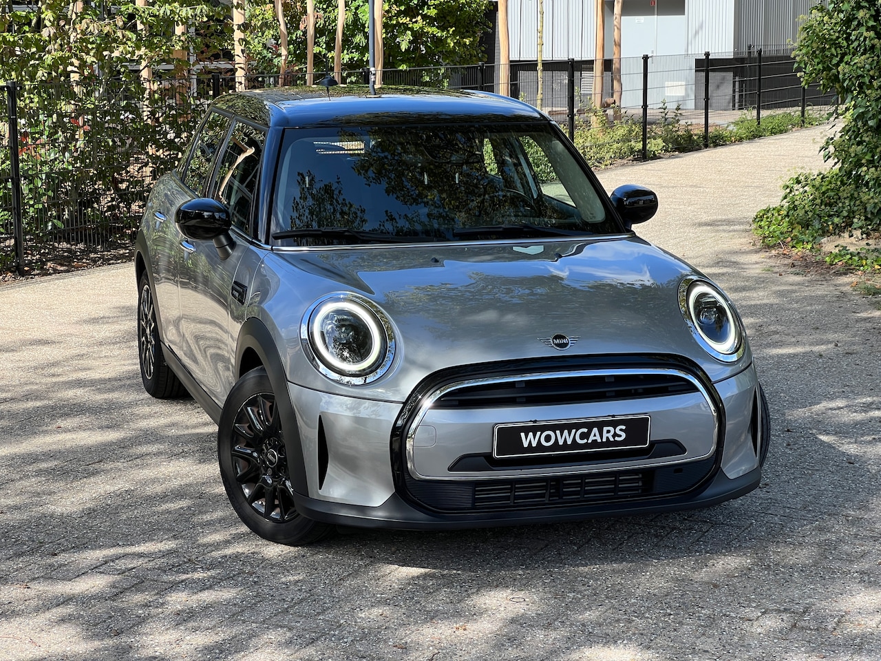MINI 5-Deurs - 1.5 Cooper Camden 1.5i 136pk 5DRS Automaat - Apple CarPlay - Pdc - Cruise Control - Climate Control - - AutoWereld.nl