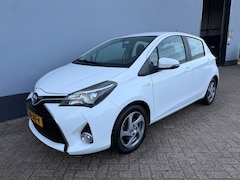 Toyota Yaris - 1.5 Hybrid Now - Camera - Cruise - Climate