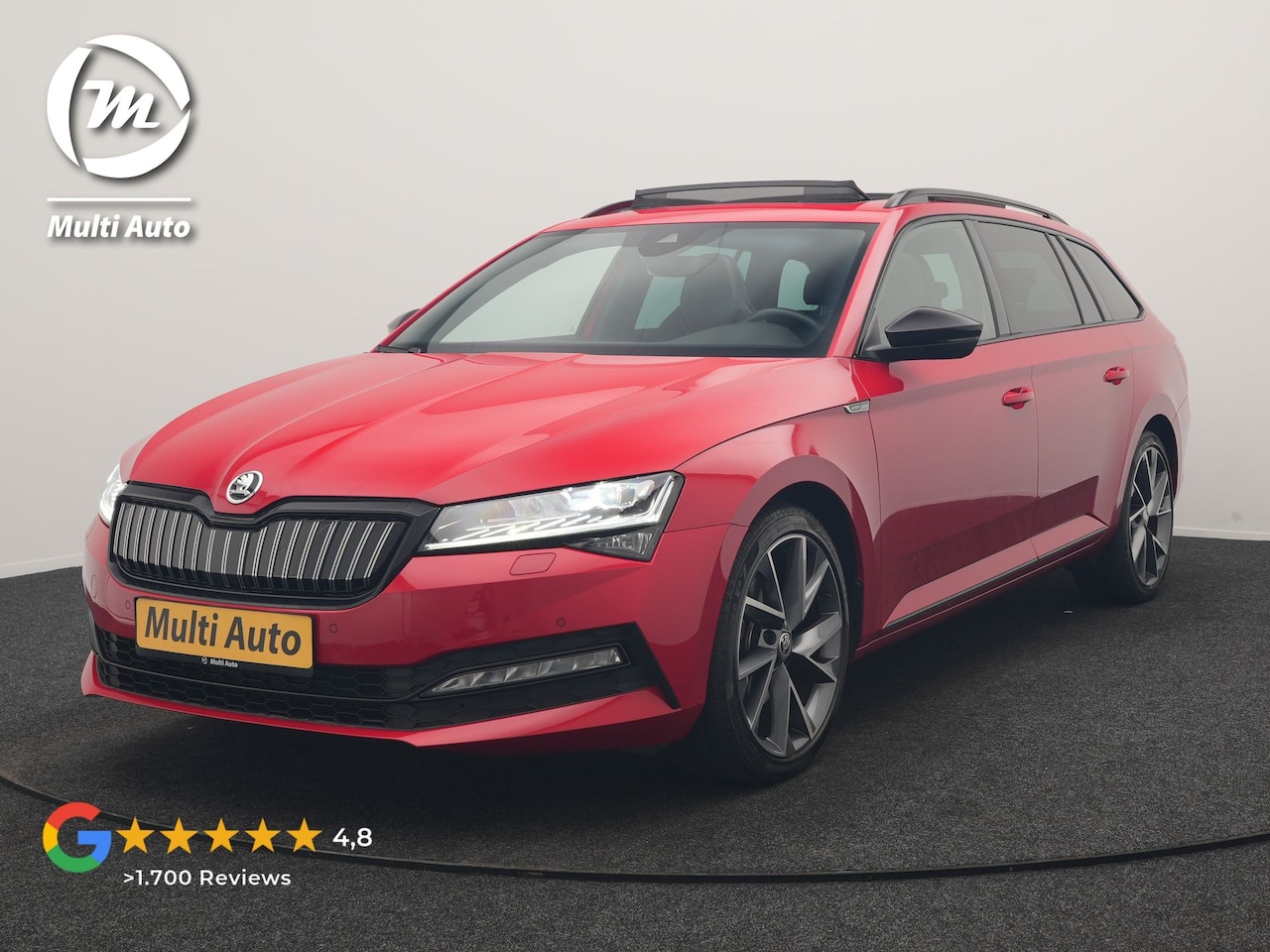 Skoda Superb Combi - 1.4 TSI iV Sportline Business PHEV 218pk Dealer O.H. | Trekhaak Af Fabriek | Panodak | Ada - AutoWereld.nl