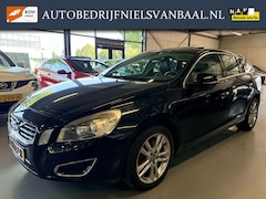 Volvo V60 - 2.0T Summum Clima/Navi/PDC/Leder/Schuifdak/Trekh