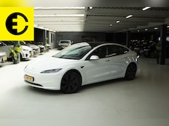 Tesla Model 3 - RWD 60 kWh | Highland | Stoelverkoeling | Stuurverwarming