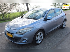 Renault Mégane - 1.6 Dynamique // klima / cruise / navi //
