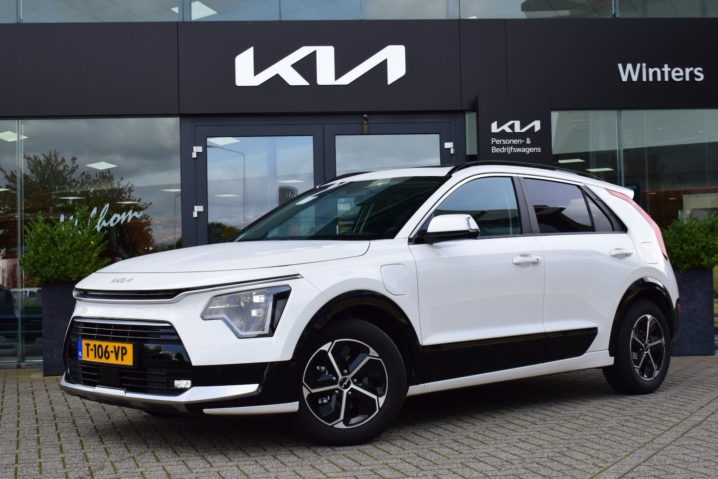 Kia Niro - 1.6 GDi PHEV DynamicPlusLine | Stoel-/ Stuurverwarming | Dodehoekassistentie | Kantel-/Sch - AutoWereld.nl