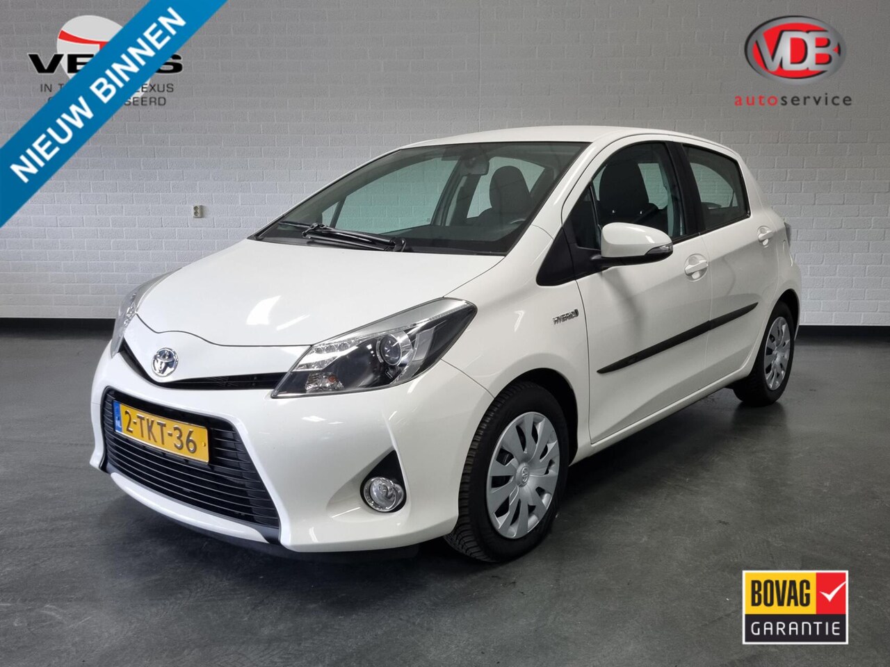 Toyota Yaris - 1.5 Full Hybrid Aspiration / Electronic Climate Control - AutoWereld.nl