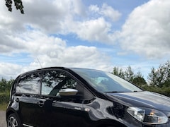 Volkswagen Up! - 1.0 high up! BlueMotion Black Edition