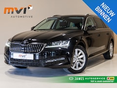 Skoda Superb Combi - 1.5 TSI ACT Business Edition / 150pk / Trekhaak / NAP / Apple CarPlay /
