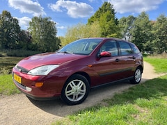 Ford Focus - 1.6-16V Collection