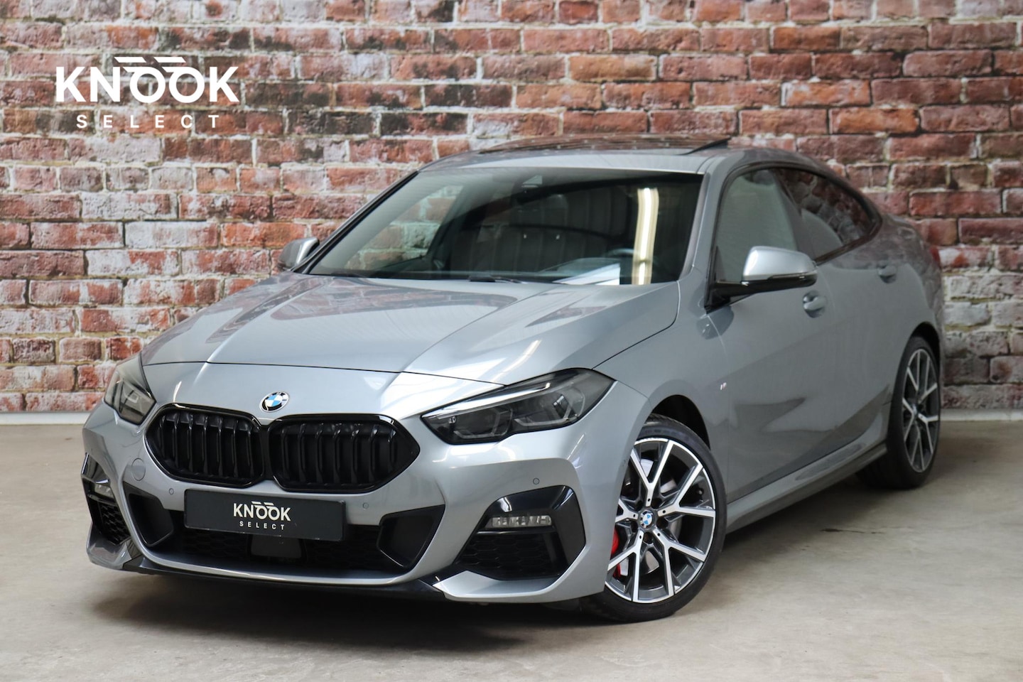 BMW 2-serie Gran Coupé - 218i High Executive M Sport Pakket Automaat / Panoramadak / Live Cockpit Professional / St - AutoWereld.nl