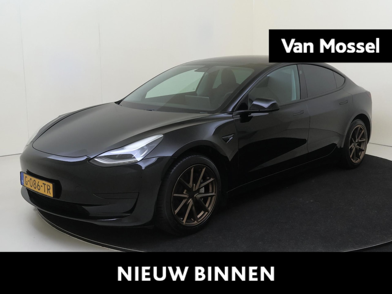 Tesla Model 3 - Standard RWD Plus 60 kWh | Carplay/ Android auto | Navigatie | Dodehoek detectie | Achteru - AutoWereld.nl