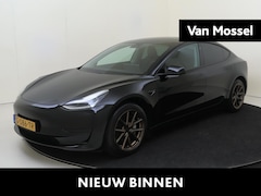 Tesla Model 3 - Standard RWD Plus 60 kWh | Carplay/ Android auto | Navigatie | Dodehoek detectie | Achteru