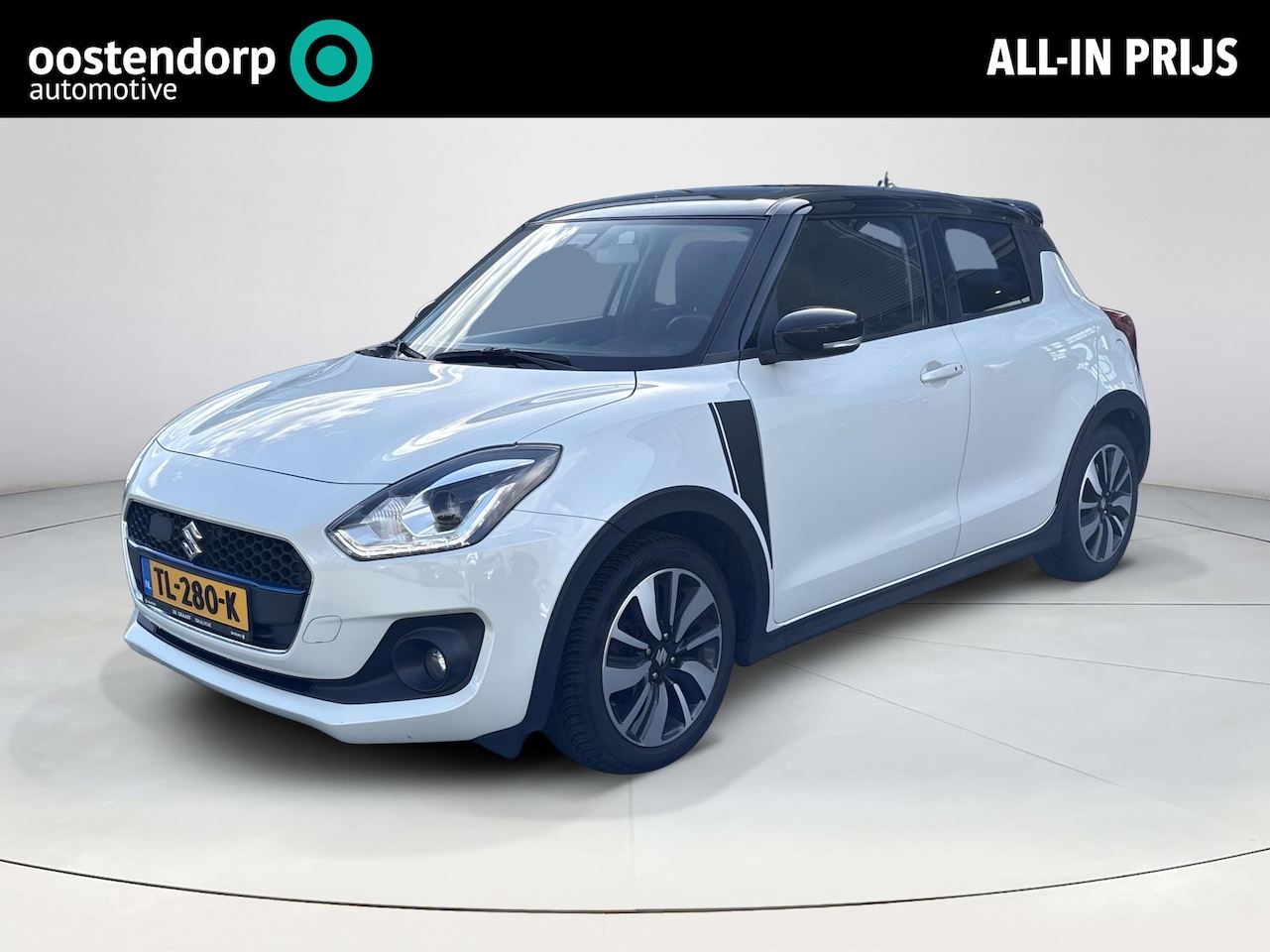 Suzuki Swift - 1.2 Stijl Smart Hybrid **TREKHAAK/ KEYLESS/ STOELVERWARMING** - AutoWereld.nl