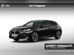 BMW 1-serie - 120 M Sport Design Edition | M-Sport | Stoelverwarming | Parking Assistant | Cruise Contro