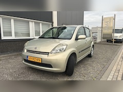 Daihatsu Sirion 2 - 2. 1.3-16V Comfort 43.994KM NAP Automaat