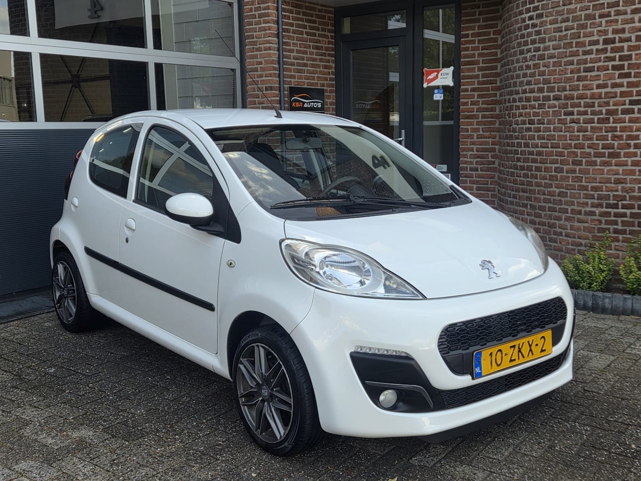Peugeot 107 - 1.0 Active | Lm Velgen | Airco | Led | Apk | Nap - AutoWereld.nl