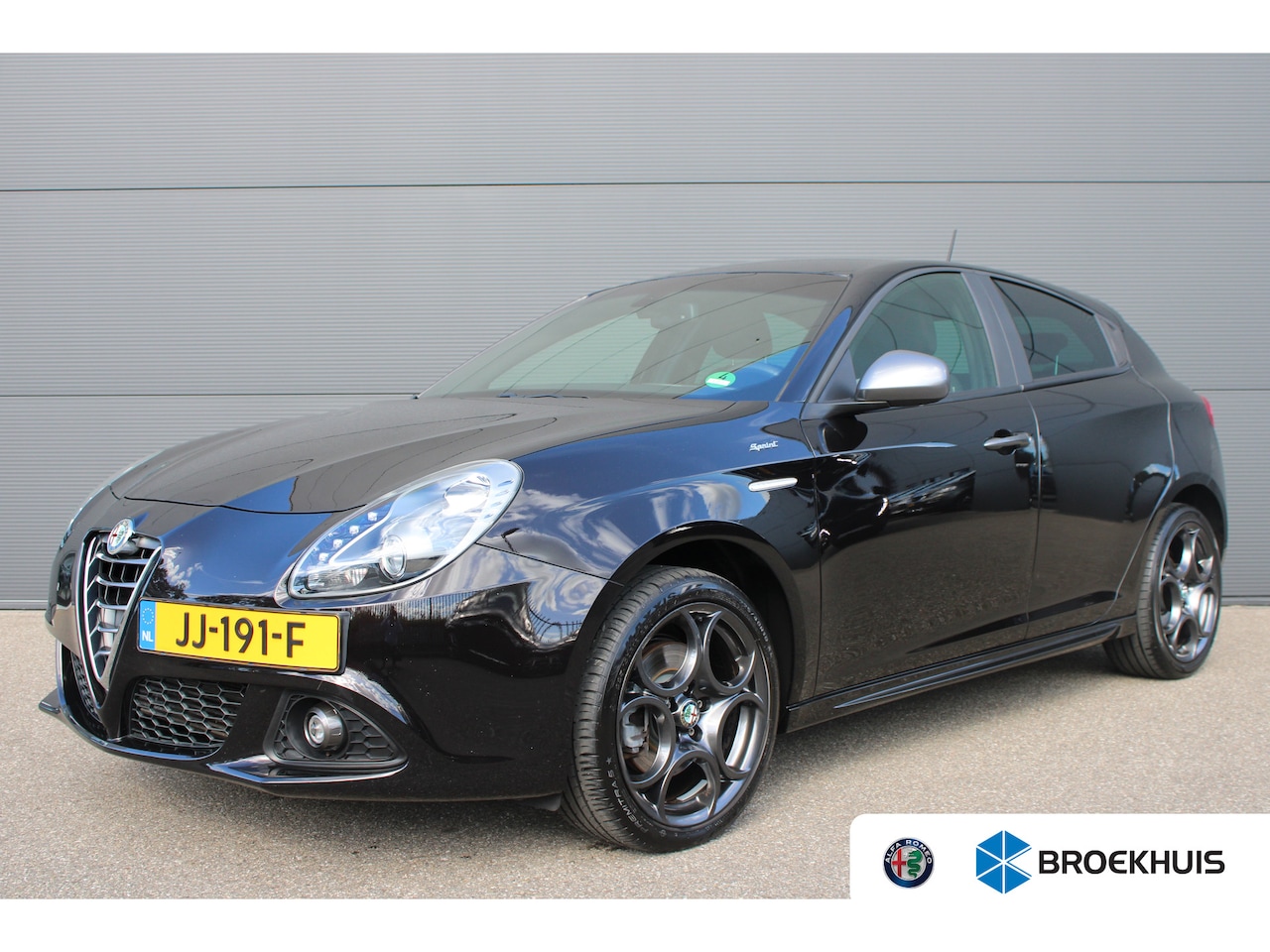 Alfa Romeo Giulietta - 1.4 Turbo MultiAir Sprint | Automaat | Navigatie | Full LED | NL auto | 93.000km | Parkeer - AutoWereld.nl