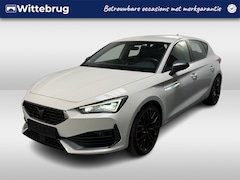 CUPRA Leon - 1.4 e-Hybrid VZ Performance / AUTOMAAT/ 245 PK/ PARK.SENSOR.V+A/ CAMERA/ ACC/ STUUR+STOELV
