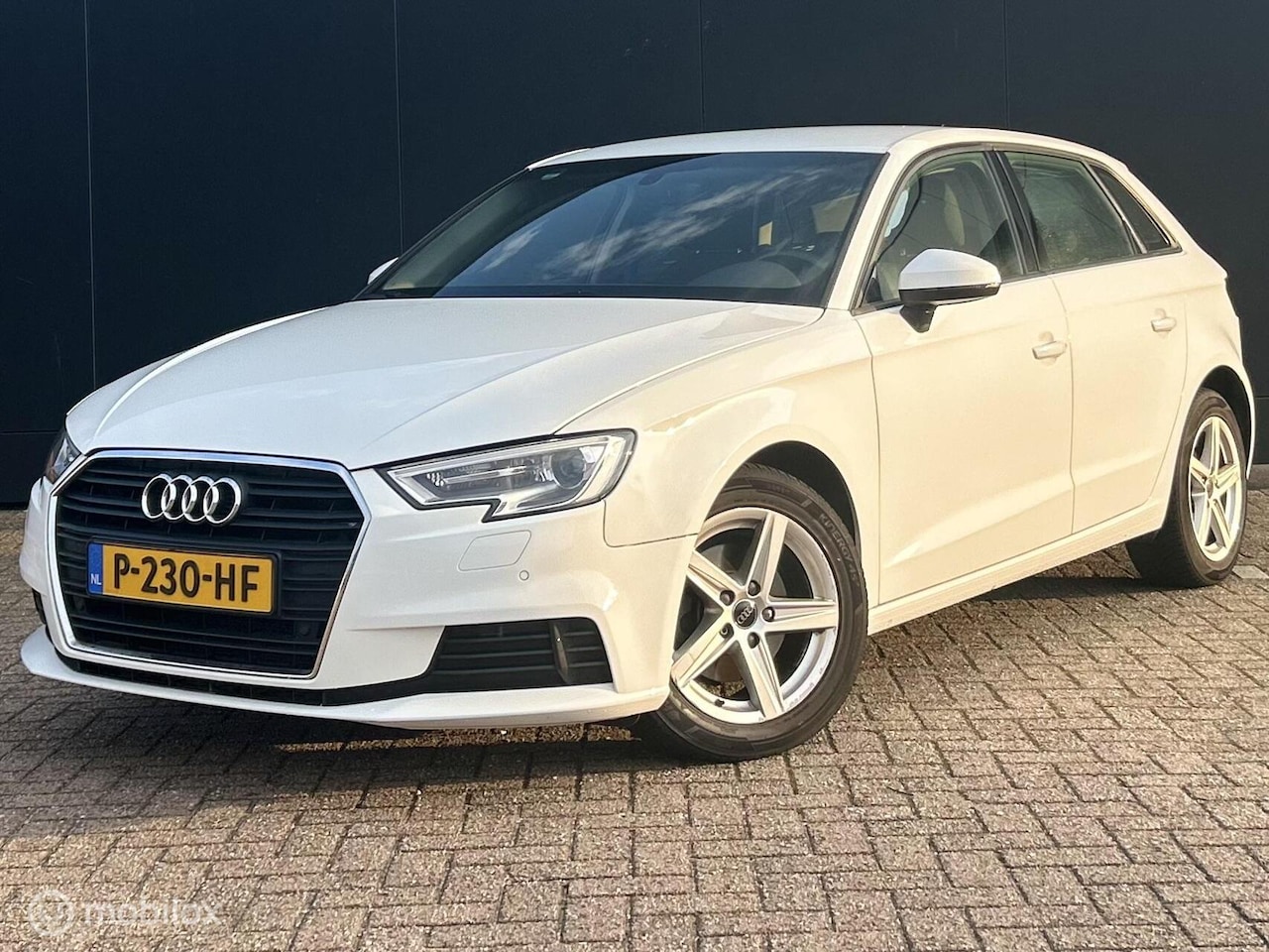 Audi A3 Sportback - 35 TFSI CoD Pro Line CRUIS PDC - AutoWereld.nl