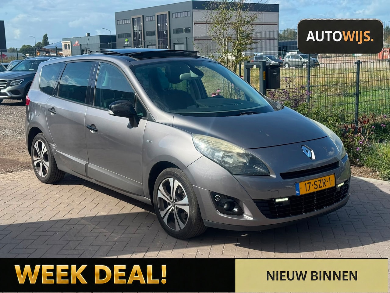 Renault Grand Scénic - 2.0 Bose|AUT|PANO|BOSE|NL AUTO|TREKHAAK|CAMERA - AutoWereld.nl