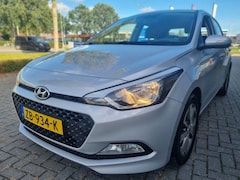 Hyundai i20 - 1.2 HP i-Motion Comfort Navi Camera