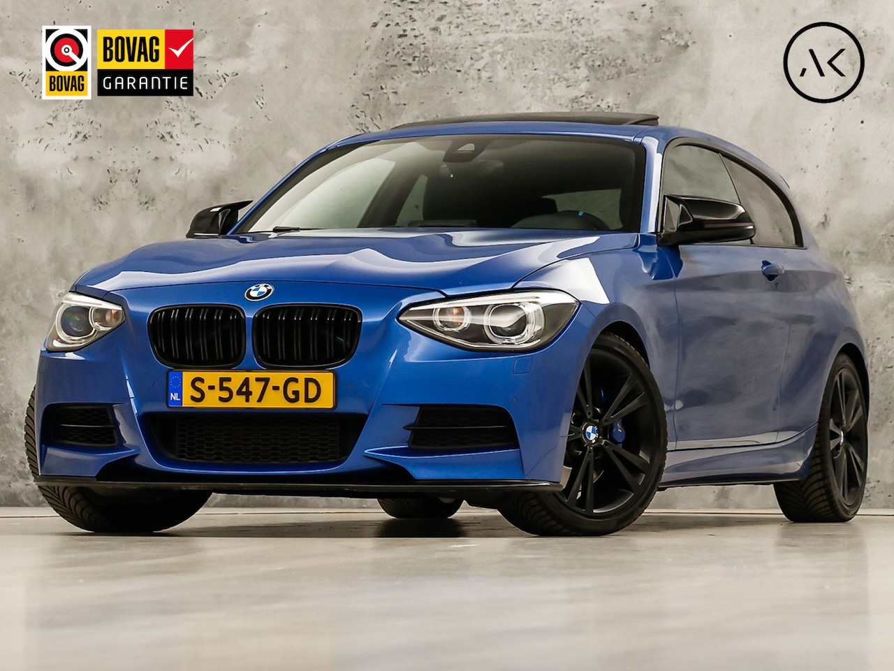 BMW 1-serie - M135 M135i xDrive High Executive Automaat 320Pk (GROOT NAVI, SCHUIFDAK, ALCANTARA STUUR, A - AutoWereld.nl