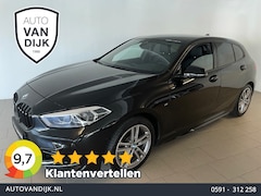 BMW 1-serie - 118i Business Edition AUTOMAAT AIRCO NAVI CRUISE BLUETOOTH ELEK RAMEN CENT VERG TREKHAAK P