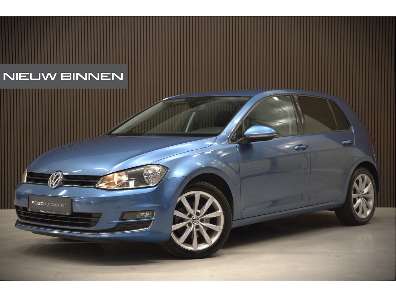 Volkswagen Golf - 1.4 TSI ACT Highline | Automaat | Cruise Control | Camera | Trekaak | Climate Control | Bl - AutoWereld.nl