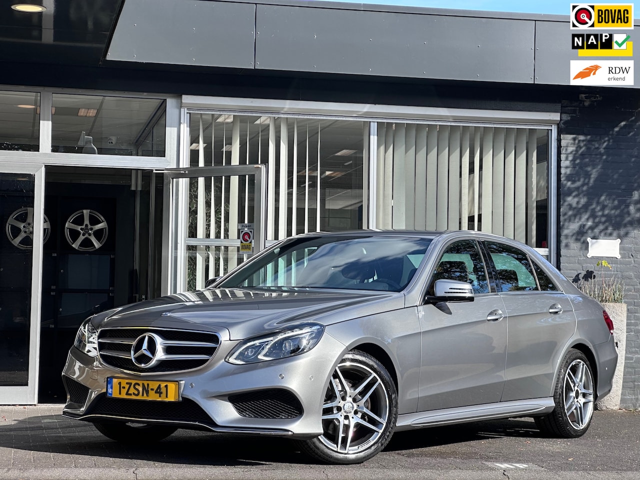 Mercedes-Benz E-klasse - 200 Prestige Avantgarde ORG NL / AMG-LINE / LEDER / CLIMA / CRUISE / NAP - AutoWereld.nl