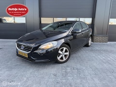 Volvo V40 - 1.6 D2 Momentum