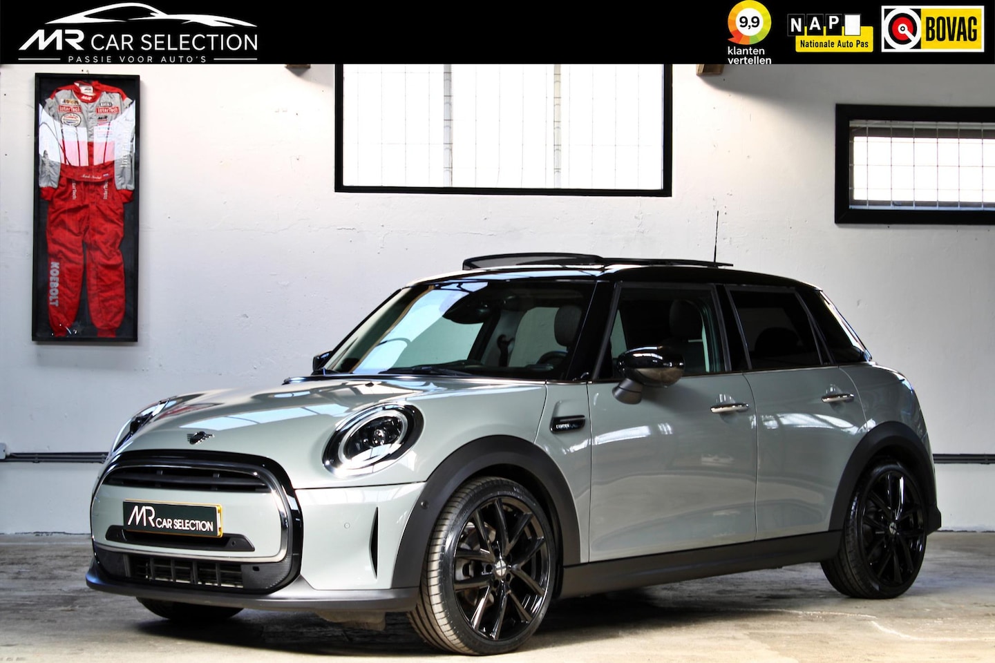 MINI 5-Deurs - 1.5 Cooper Camden Edition | Panoramadak | HUD | Harman Kardon | Keyless | LED - AutoWereld.nl