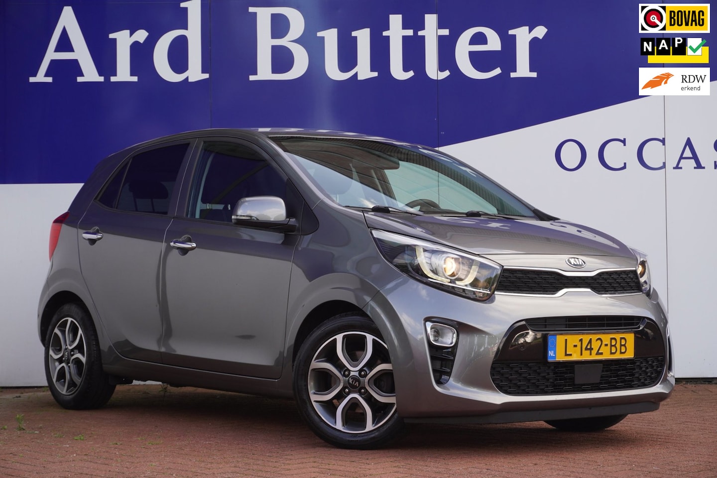 Kia Picanto - 1.0 DPi DynamicPlusLine+Ecc+Led+Breed-Navigatie+camera+cruise+Leder-Multie-stuur = ORIG/NL - AutoWereld.nl