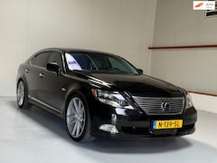 Lexus LS 600h - President/LEER/AWD/Adaptieve cruise / Mark & Levin/ schuif/kanteldak