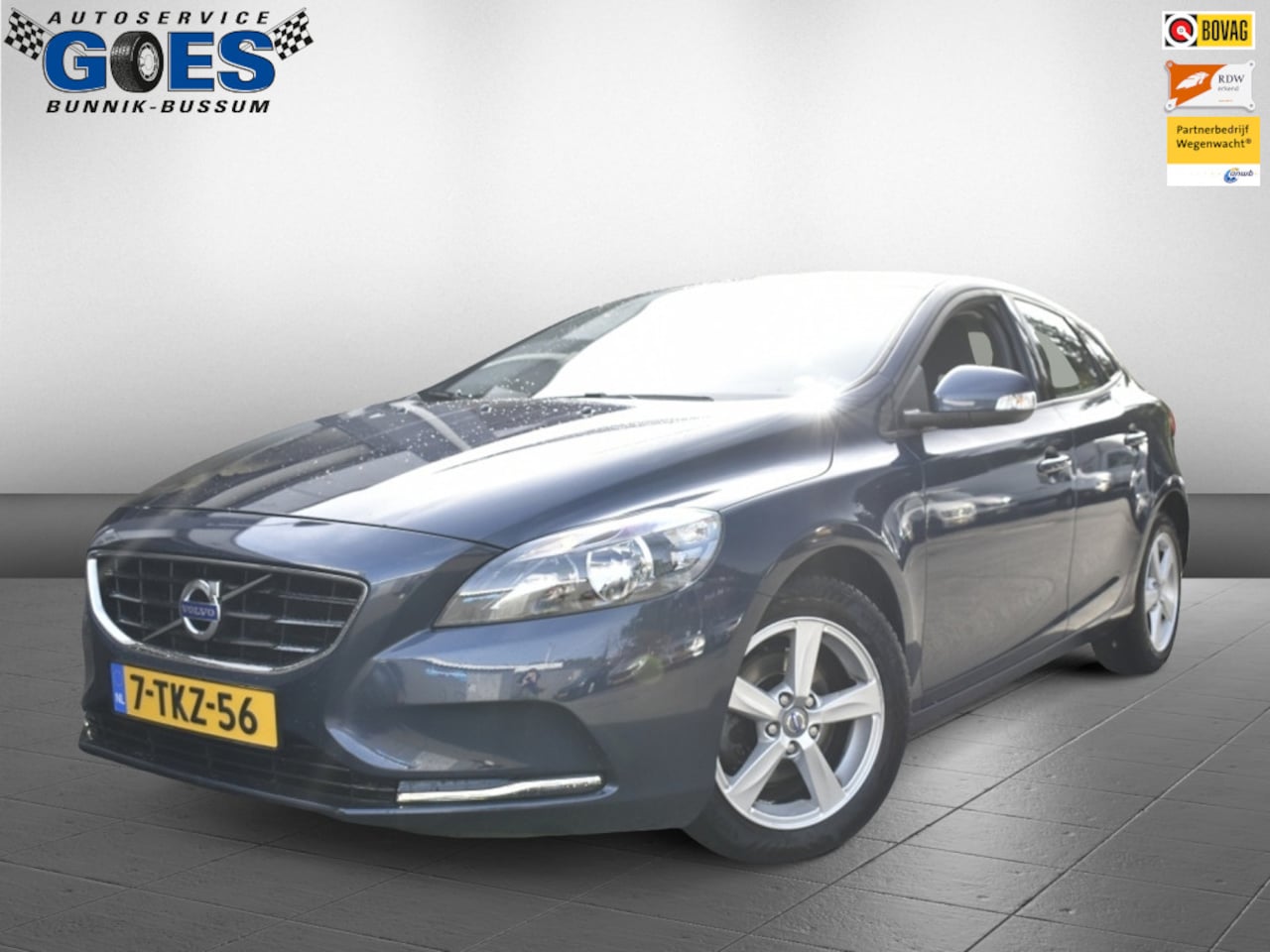 Volvo V40 - 1.6 T4 Kinetic 1.6 T4 Kinetic - AutoWereld.nl