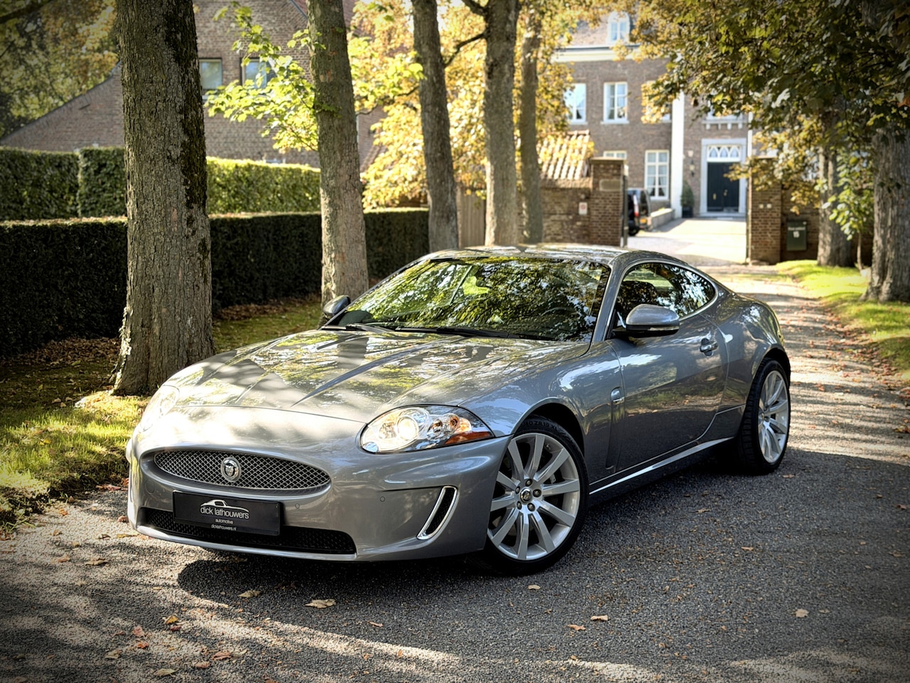 Jaguar XK - 5.0 V8 Coupé Portfolio / YOUNGTIMER / 71.000KM / - AutoWereld.nl