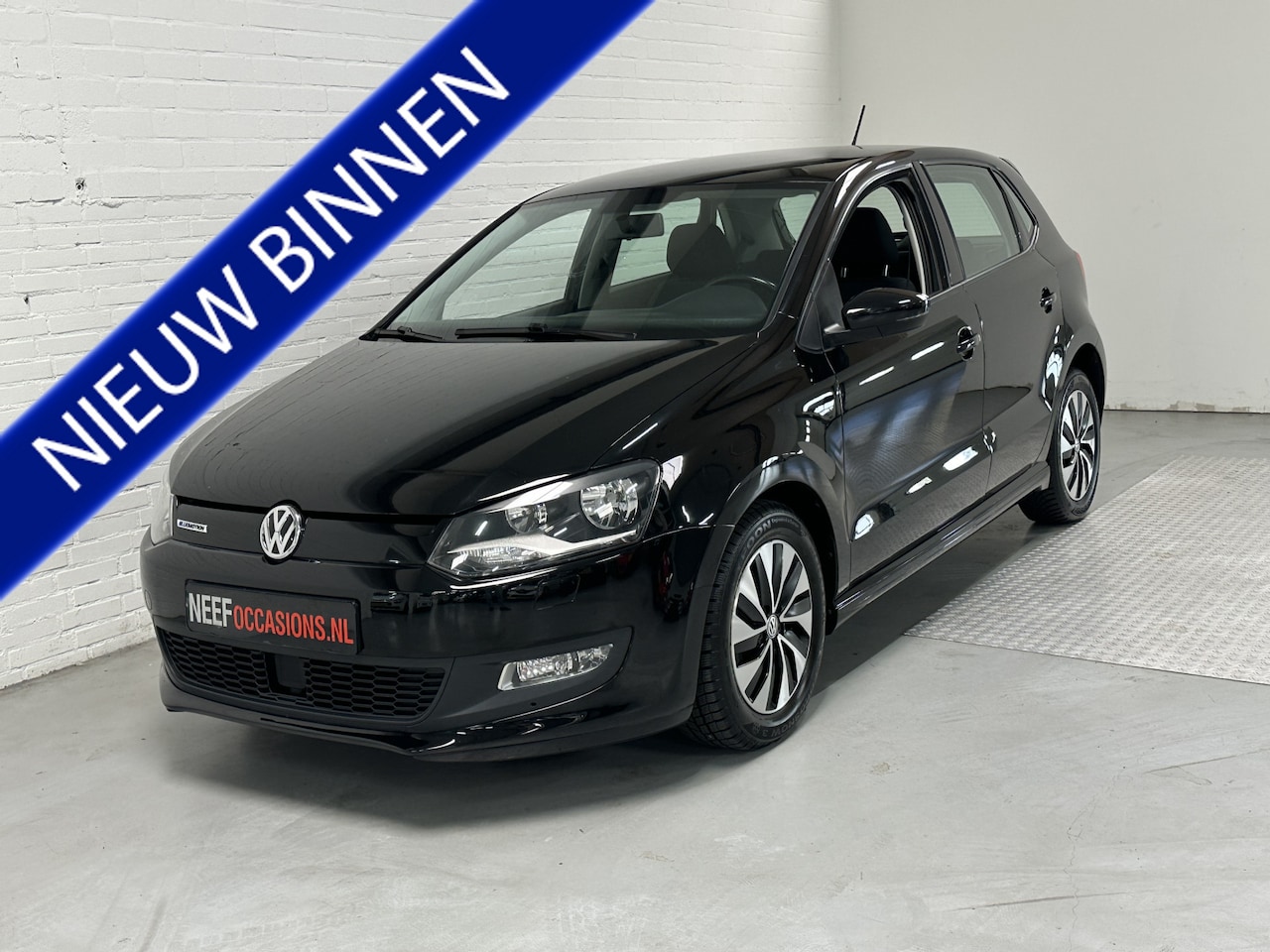 Volkswagen Polo - 1.0 BlueMotion Edition AIRCO / CRUISE / START-STOP - AutoWereld.nl