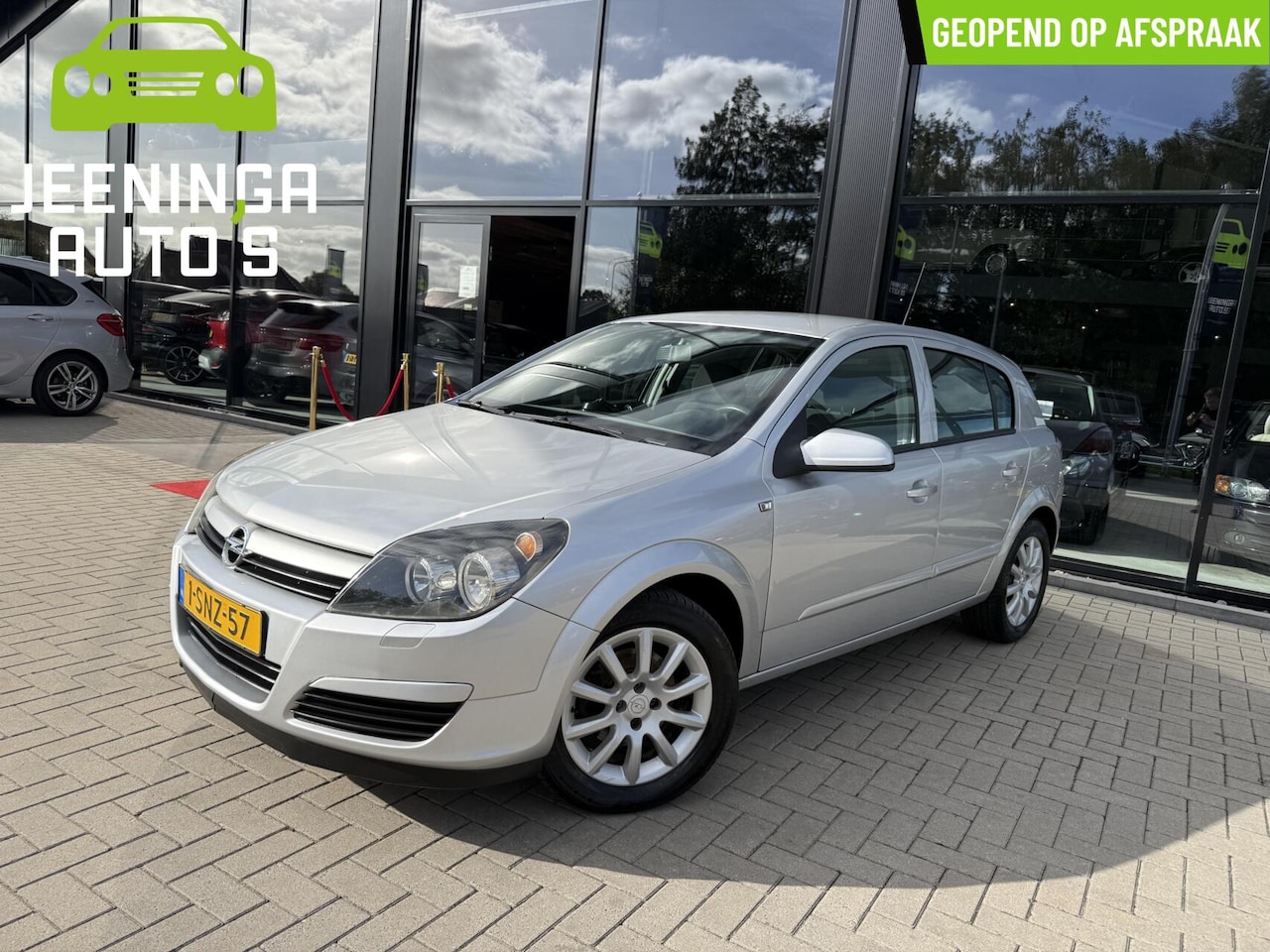 Opel Astra - 1.4 Elegance|Airco|Stoelverwarming - AutoWereld.nl