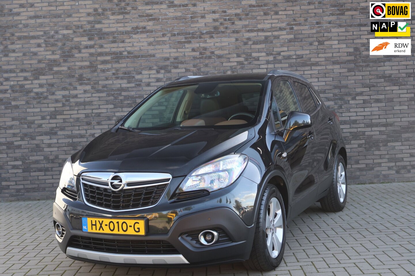 Opel Mokka - 1.4 T Cosmo | Camera | Trekhaak | Cruise-control | - AutoWereld.nl