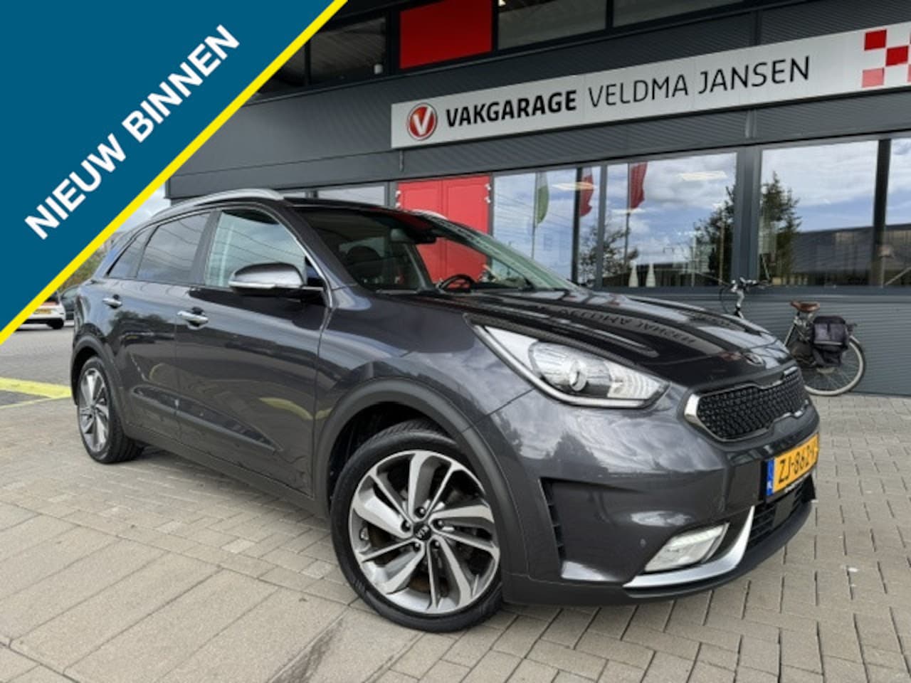 Kia Niro - 1.6 GDi HYBRID EXECUTIEVE LINE AUT. (Véél opties!!) - AutoWereld.nl