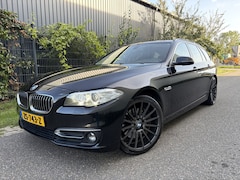 BMW 5-serie Touring - 535xi High Executive / AUTOMAAT / LEER / NAVI / CRUISE / 151dkm
