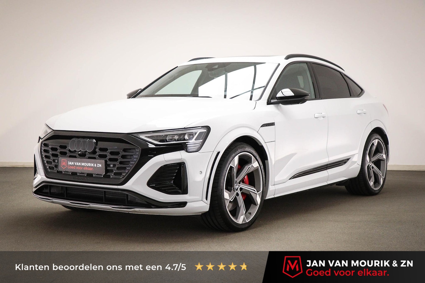 Audi Q8 Sportback e-tron - S quattro SQ8 115 kWh | Panoramadak | Bang en Olufsen | Luchtvering | Trekhaak | 22" - AutoWereld.nl