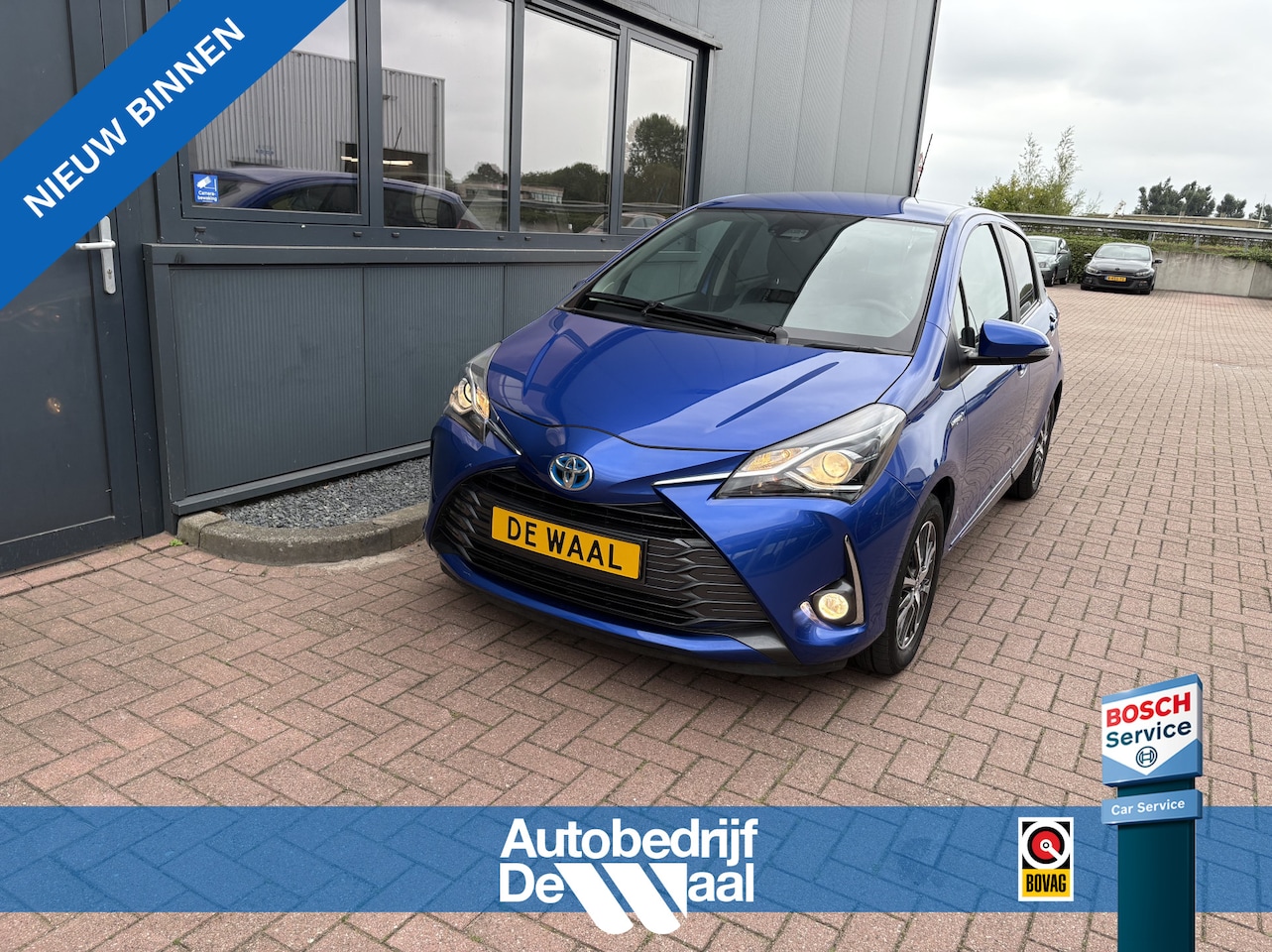 Toyota Yaris - 1.5 Hybrid Y20 Automaat 5-drs. KEYLESS/CAMERA/CLIMA/CRUISE/DAB/15INCH - AutoWereld.nl