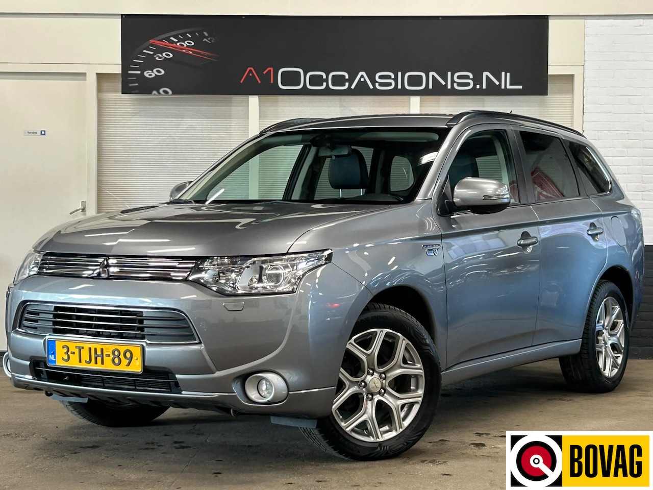 Mitsubishi Outlander - 2.0 PHEV Intense + - AutoWereld.nl