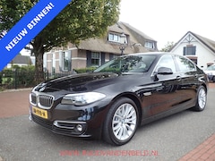 BMW 5-serie - 520i Luxury Edition UNIEKE KM-STAND 1e EIGENAAR CAMERA / SCHUIF-KANTEL DAK / MEMORY
