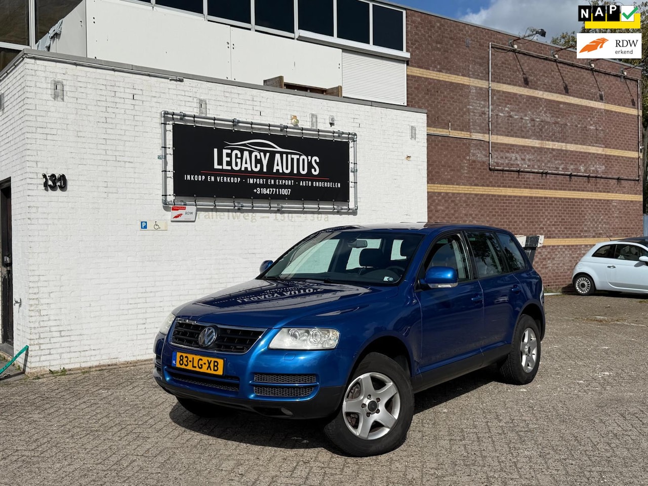 Volkswagen Touareg - 3.2 V6 - LAGE KM - NETTE STAAT - YOUNGTIMER! - AutoWereld.nl