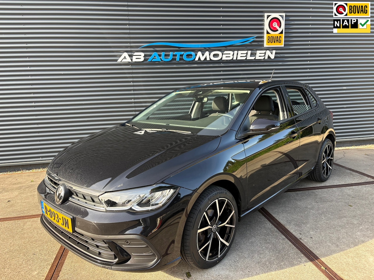 Volkswagen Polo - 1.0 TSI Life PARKEERSENSOREN/ CARPLAY/ NAVI - AutoWereld.nl