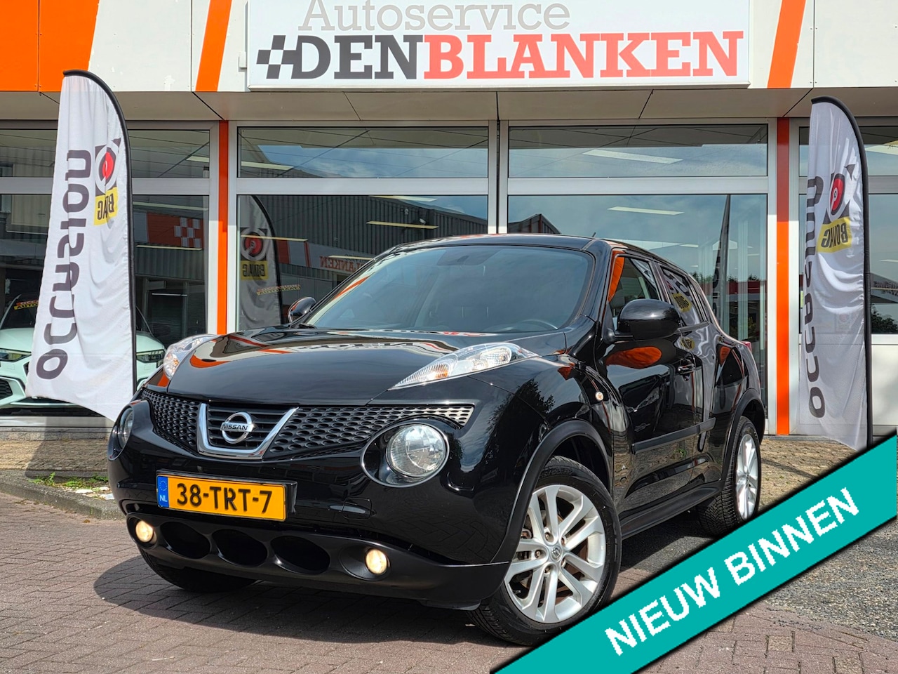 Nissan Juke - 1.6 Acenta BJ.2012 / Elektr. Pakket / Climate Control / 17"Lmv / Trekhaak !! - AutoWereld.nl