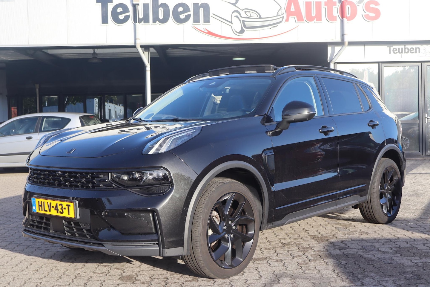 Lynk & Co 01 - 1.5 | Panoramadak | Automaat | LM velgen | Apple carplay/Android auto - AutoWereld.nl